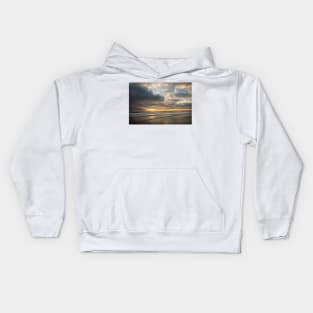 Dawn on the Northumberland Coast. Kids Hoodie